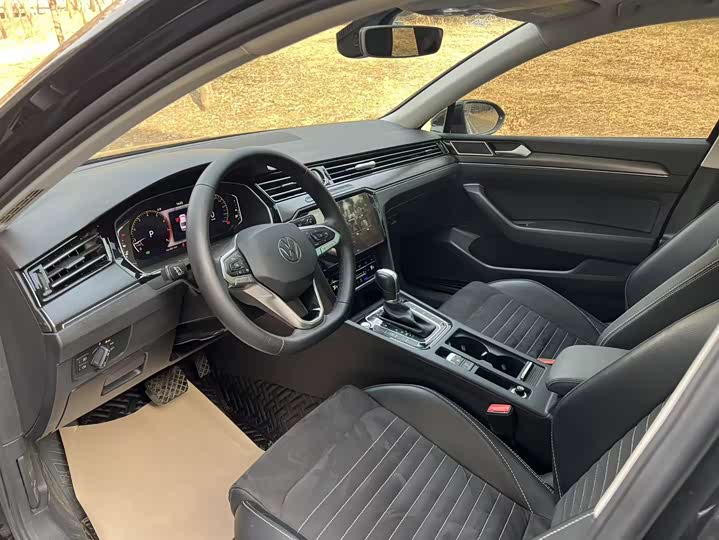 Фото 7 - Volkswagen Magotan