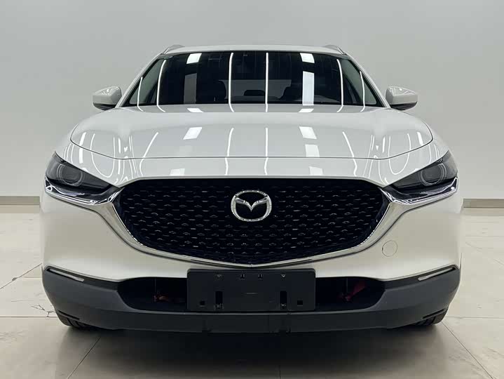 Фото 2 - Mazda CX-30