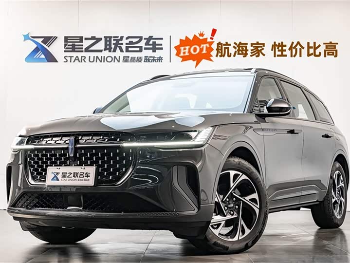 Фото 1 - Lincoln Nautilus