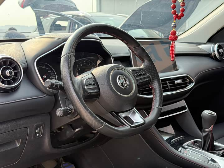 Фото 7 - MG Motor HS