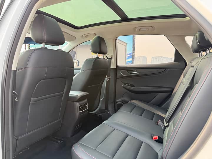 Фото 8 - MG Motor HS