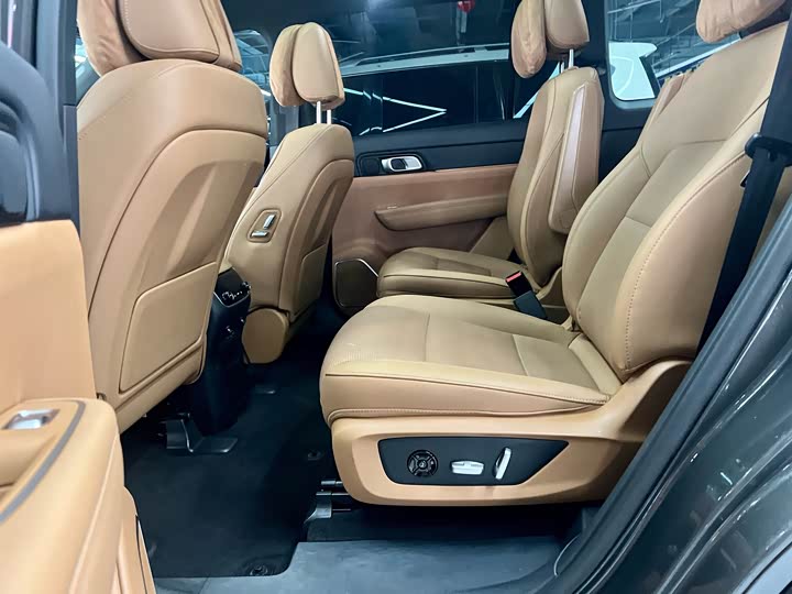 Фото 9 - LiXiang One