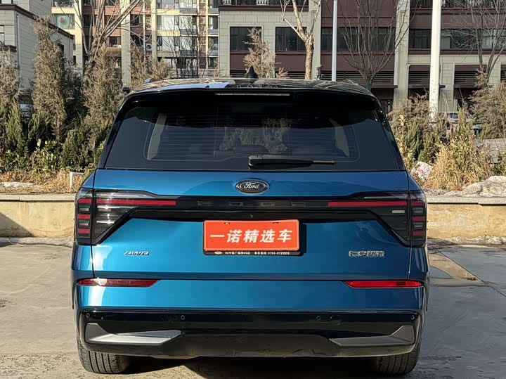 Фото 3 - Ford Edge