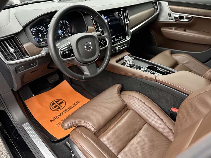 Фото 6 - Volvo S90