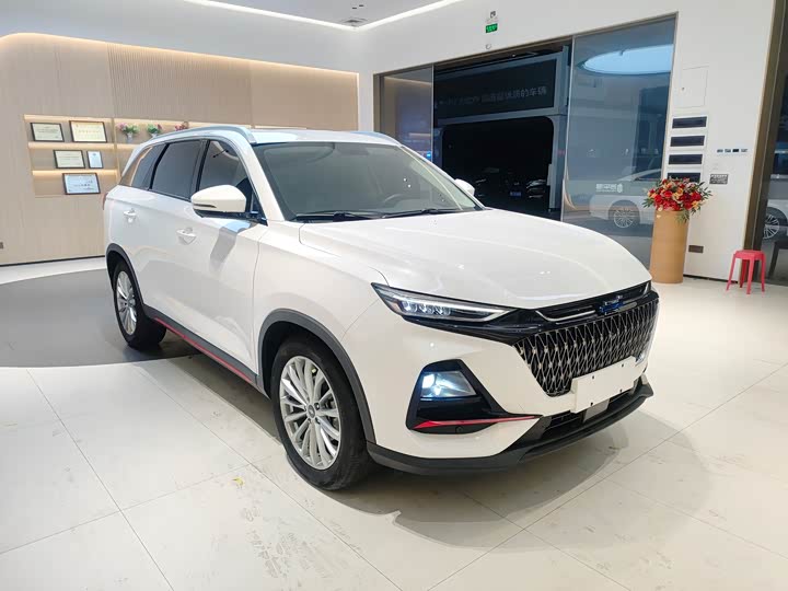 Фото 2 - Changan Oshan X7 Plus