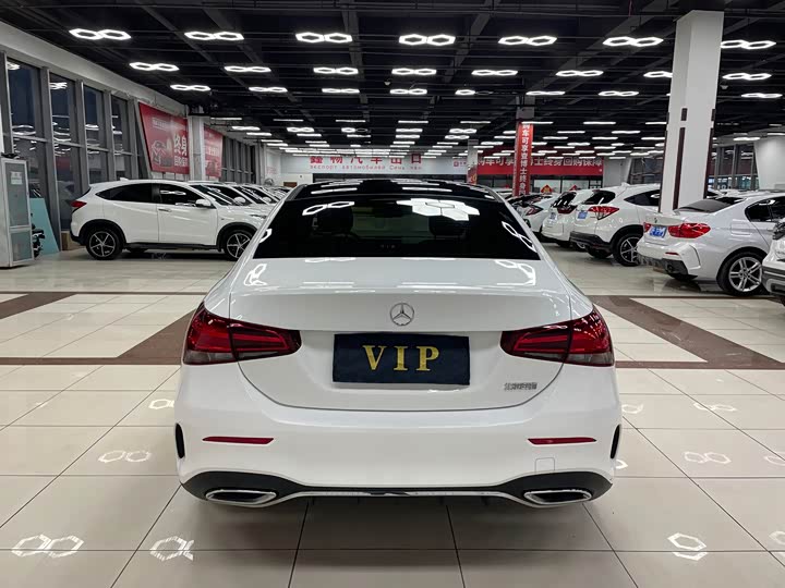 Фото 4 - Mercedes-Benz A-Class