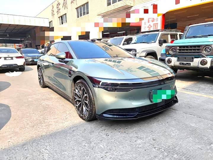 Фото 3 - Zeekr 007