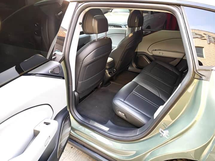 Фото 5 - Zeekr 007