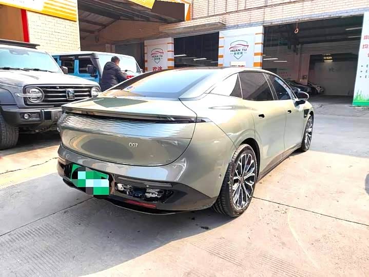 Фото 9 - Zeekr 007