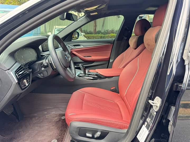 Фото 8 - BMW 5 Series