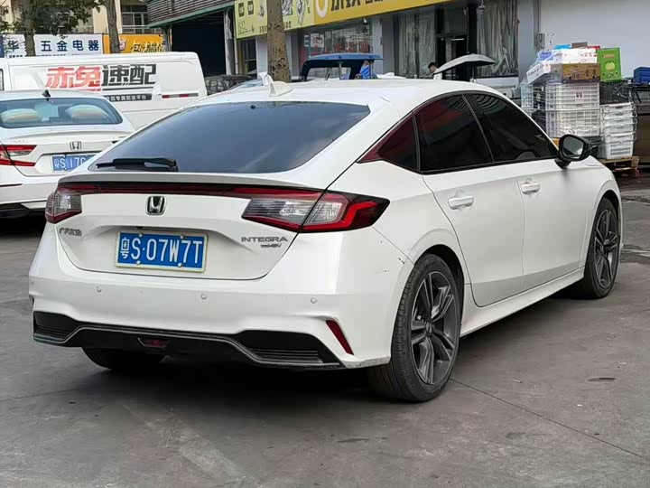 Фото 9 - Honda Integra