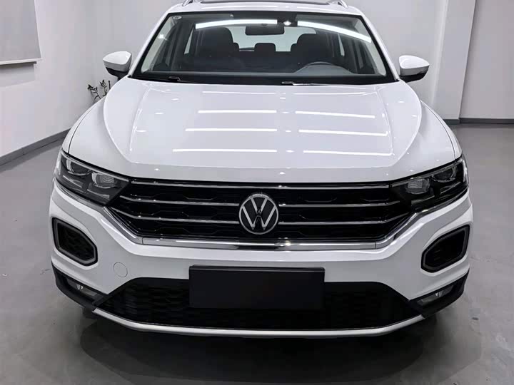 Фото 2 - Volkswagen T-Roc