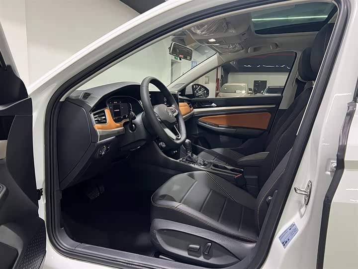 Фото 8 - Volkswagen Bora