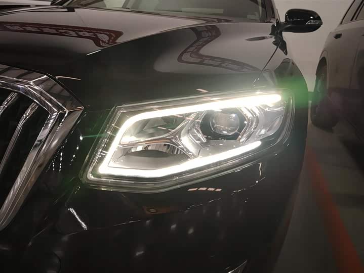 Фото 5 - Hongqi H7