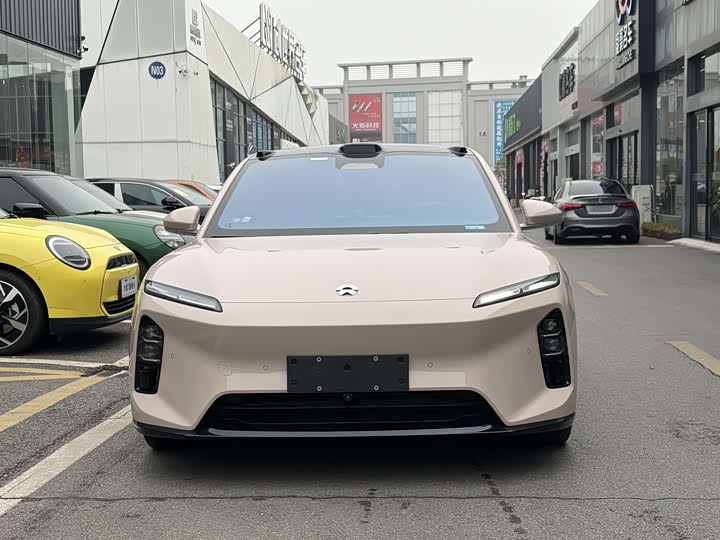 Фото 2 - Nio ET5