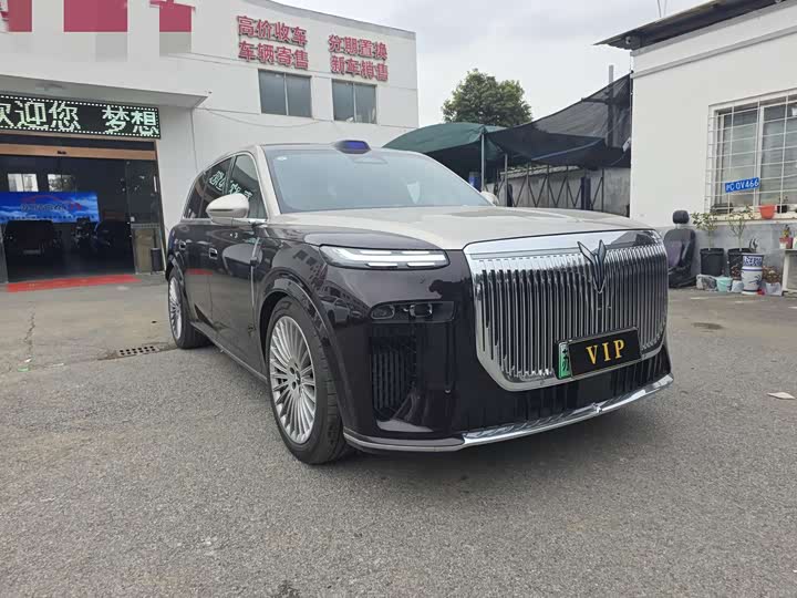 Фото 3 - Voyah Taishan