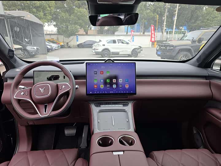 Фото 4 - Voyah Taishan