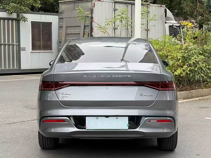 Фото 8 - BYD Qin Plus