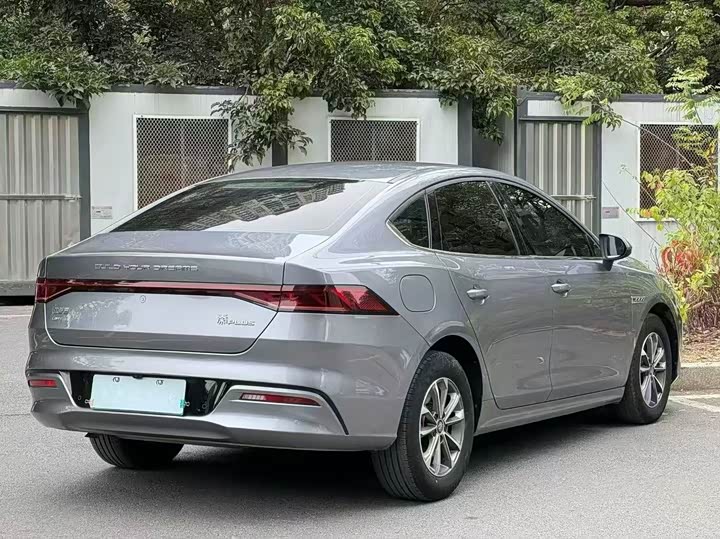 Фото 9 - BYD Qin Plus