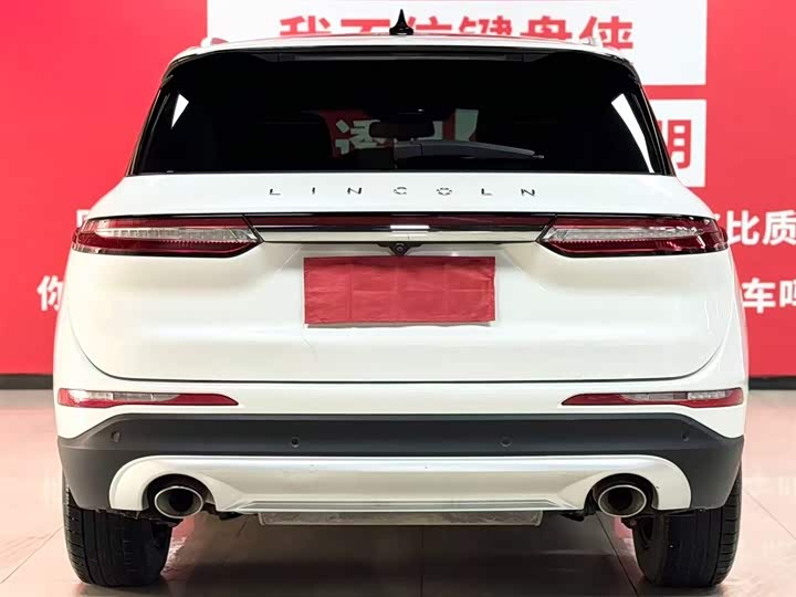 Фото 5 - Lincoln Corsair