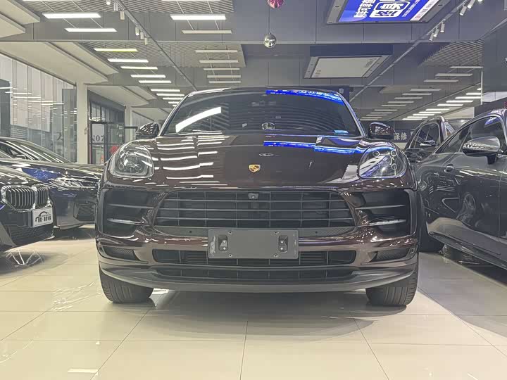 Фото 2 - Porsche Macan