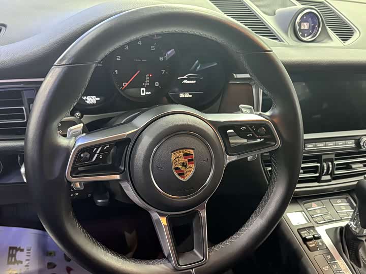 Фото 6 - Porsche Macan