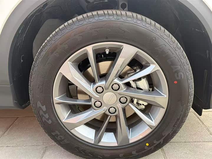 Photo 6 - Geely Coolray