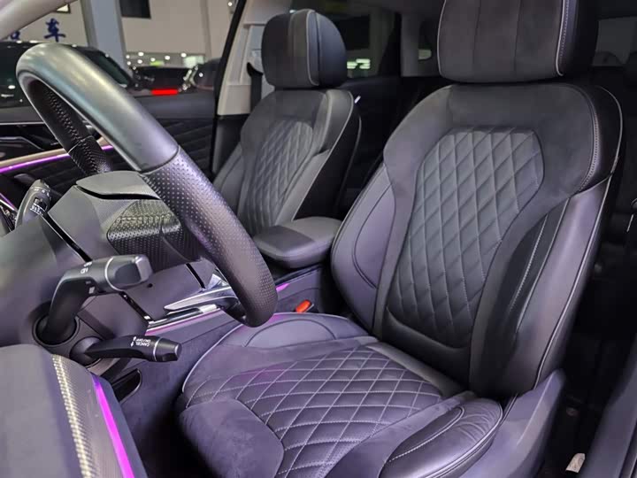 Фото 5 - Hongqi HS5