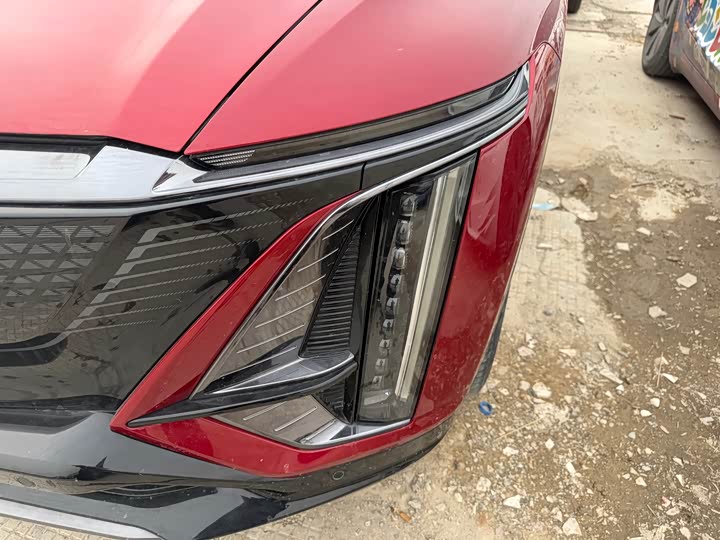 Фото 4 - Cadillac Lyriq