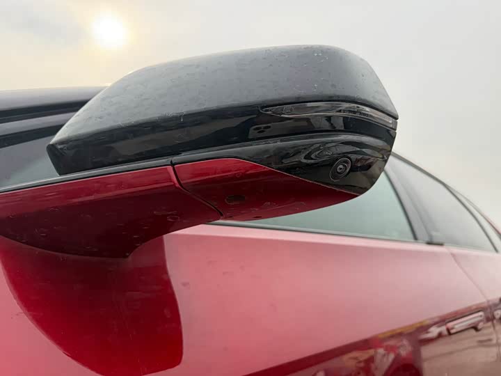 Фото 6 - Cadillac Lyriq