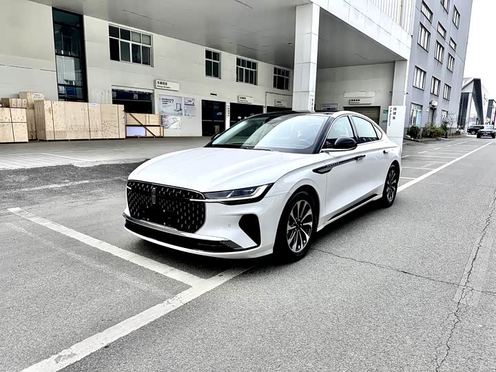 Фото 1 - Lincoln Z (Zephyr)