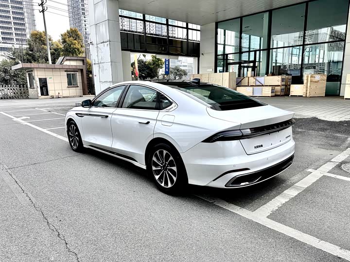 Фото 6 - Lincoln Z (Zephyr)