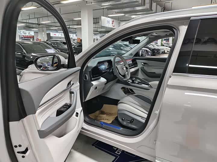 Фото 7 - Geely Monjaro Thor Hybrid