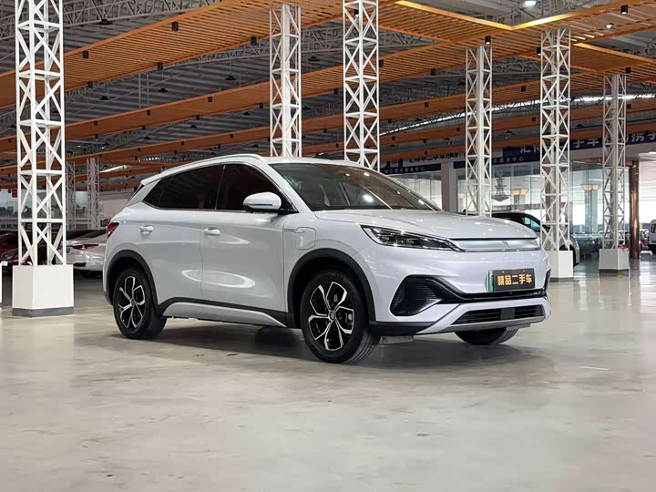 Фото 3 - BYD Yuan Plus