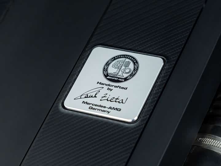 Фото 9 - Mercedes-Benz GLC-Class AMG