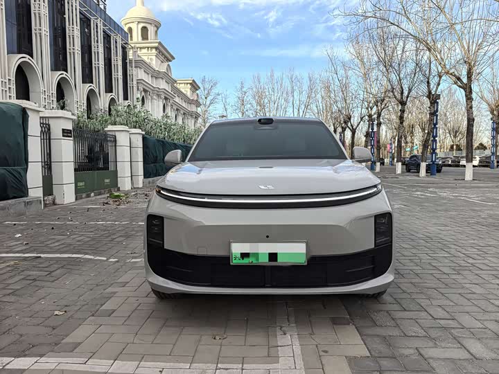 Фото 2 - LiXiang L6