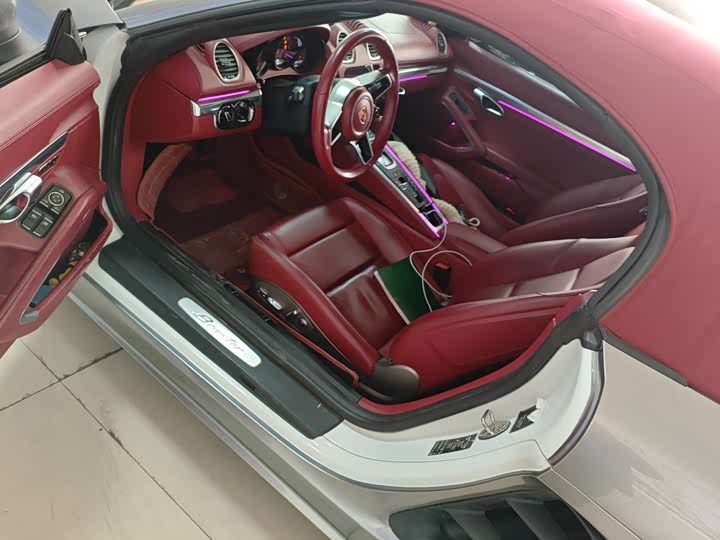 Фото 3 - Porsche 718