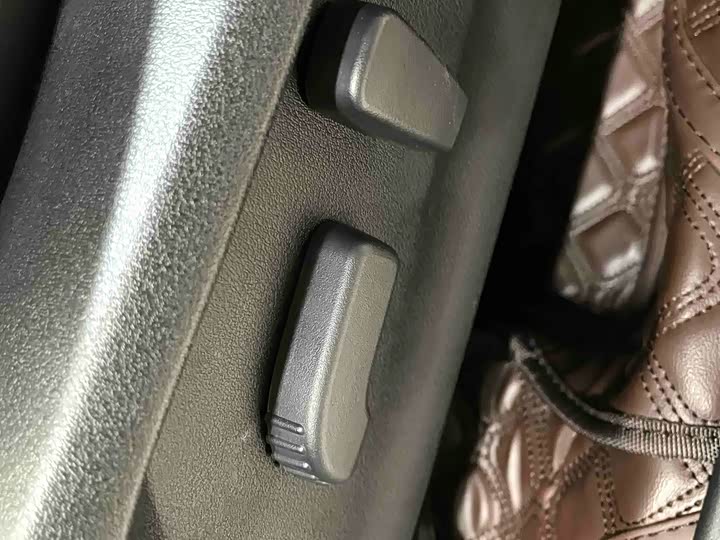 Photo 7 - Subaru Forester