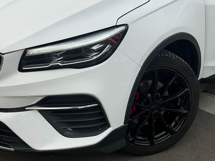 Фото 8 - Geely Emgrand GS