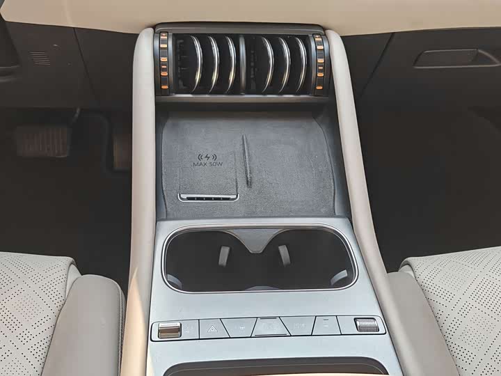 Фото 9 - BYD Yuan Plus