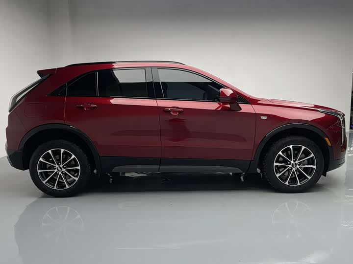 Фото 3 - Cadillac XT4