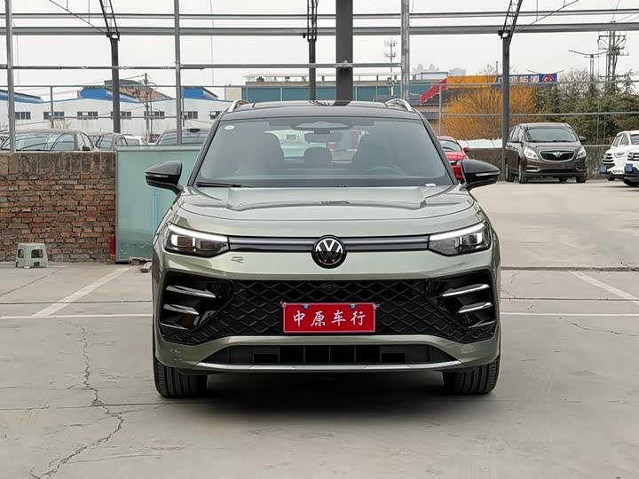 Фото 2 - Volkswagen Tayron