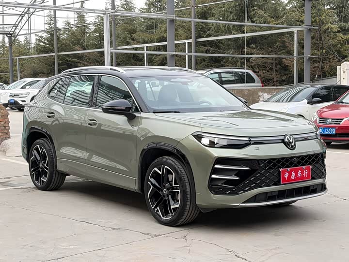 Фото 3 - Volkswagen Tayron