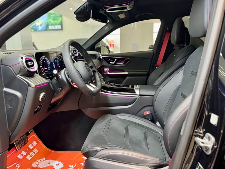 Фото 9 - Mercedes-Benz GLC-Class AMG