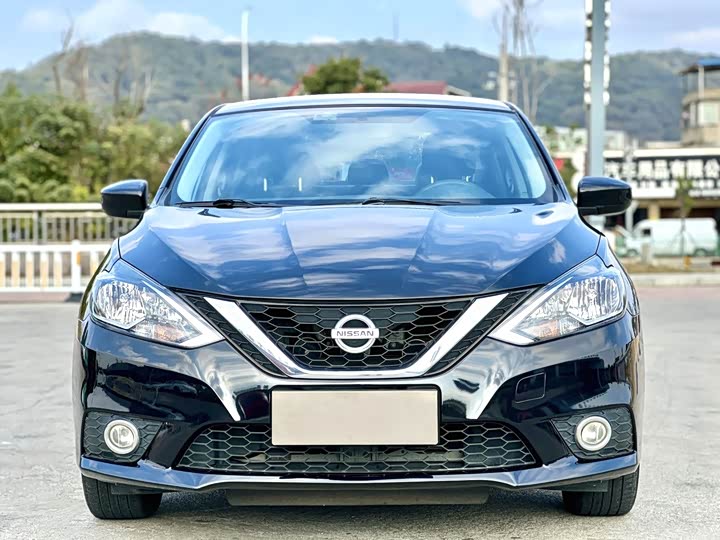 Фото 4 - Nissan Sylphy