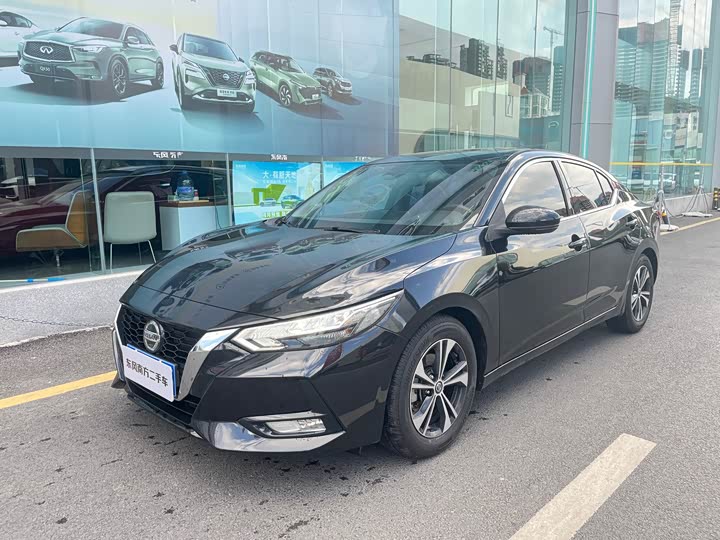 Фото 1 - Nissan Sylphy