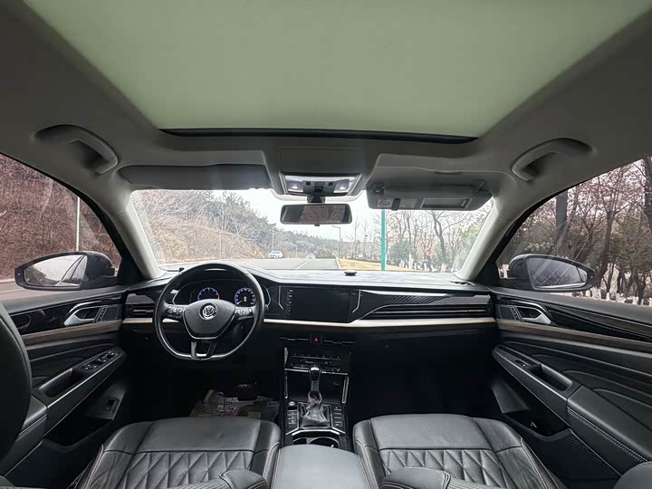 Фото 5 - Volkswagen Passat