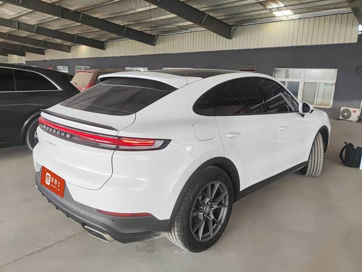 Фото 4 - Porsche Cayenne