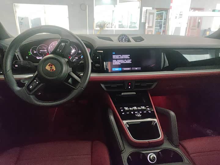 Фото 7 - Porsche Cayenne