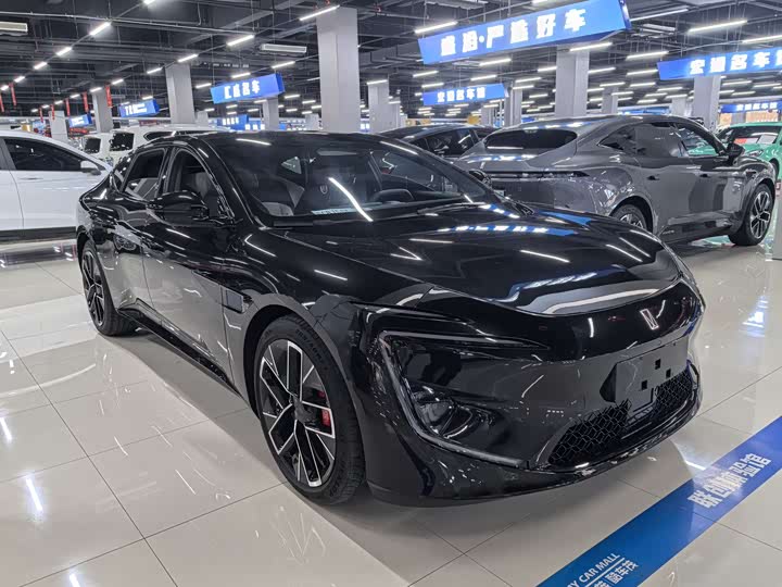 Фото 3 - Avatr 12